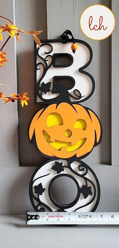 Spooky Hand-Painted Wooden 'Boo' Jack-o-Lantern Wall Hangers โ Perfect Halloween Decor!